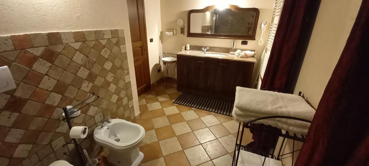Villa Laura B&B フォッサーノ エクステリア 写真