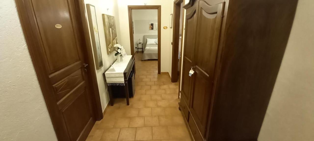 Villa Laura B&B フォッサーノ エクステリア 写真