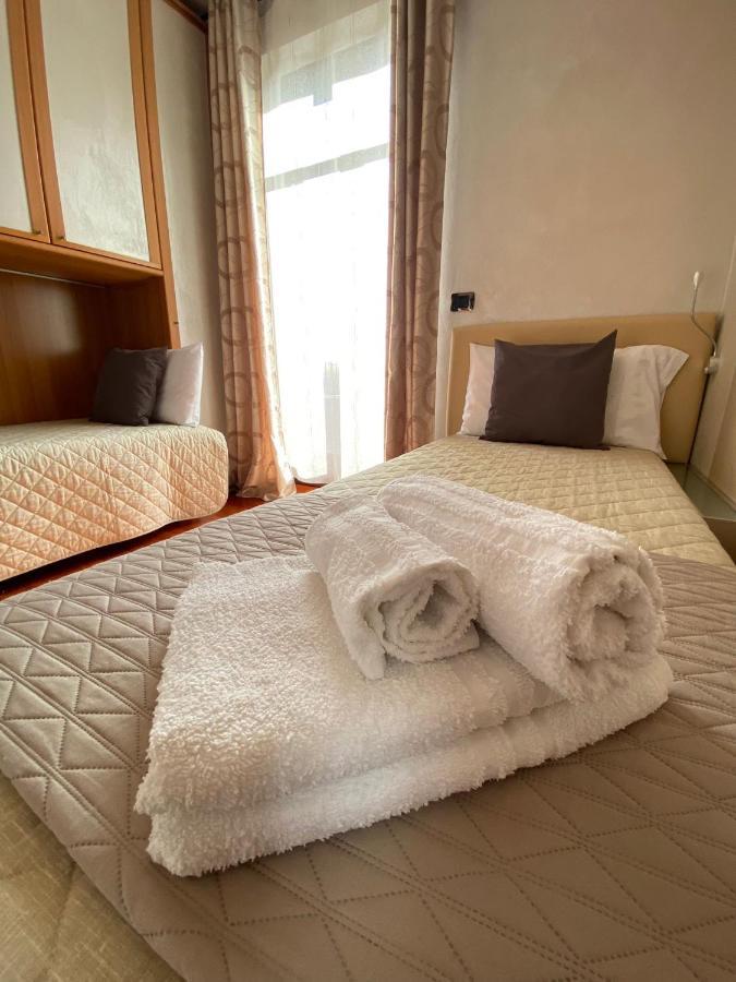 Villa Laura B&B フォッサーノ エクステリア 写真