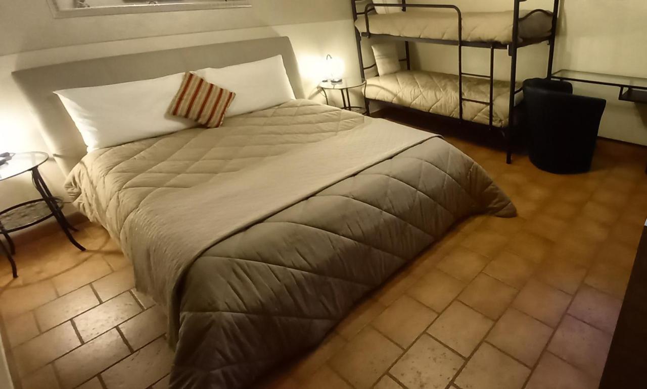 Villa Laura B&B フォッサーノ エクステリア 写真