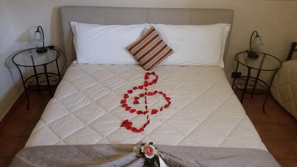 Villa Laura B&B フォッサーノ エクステリア 写真